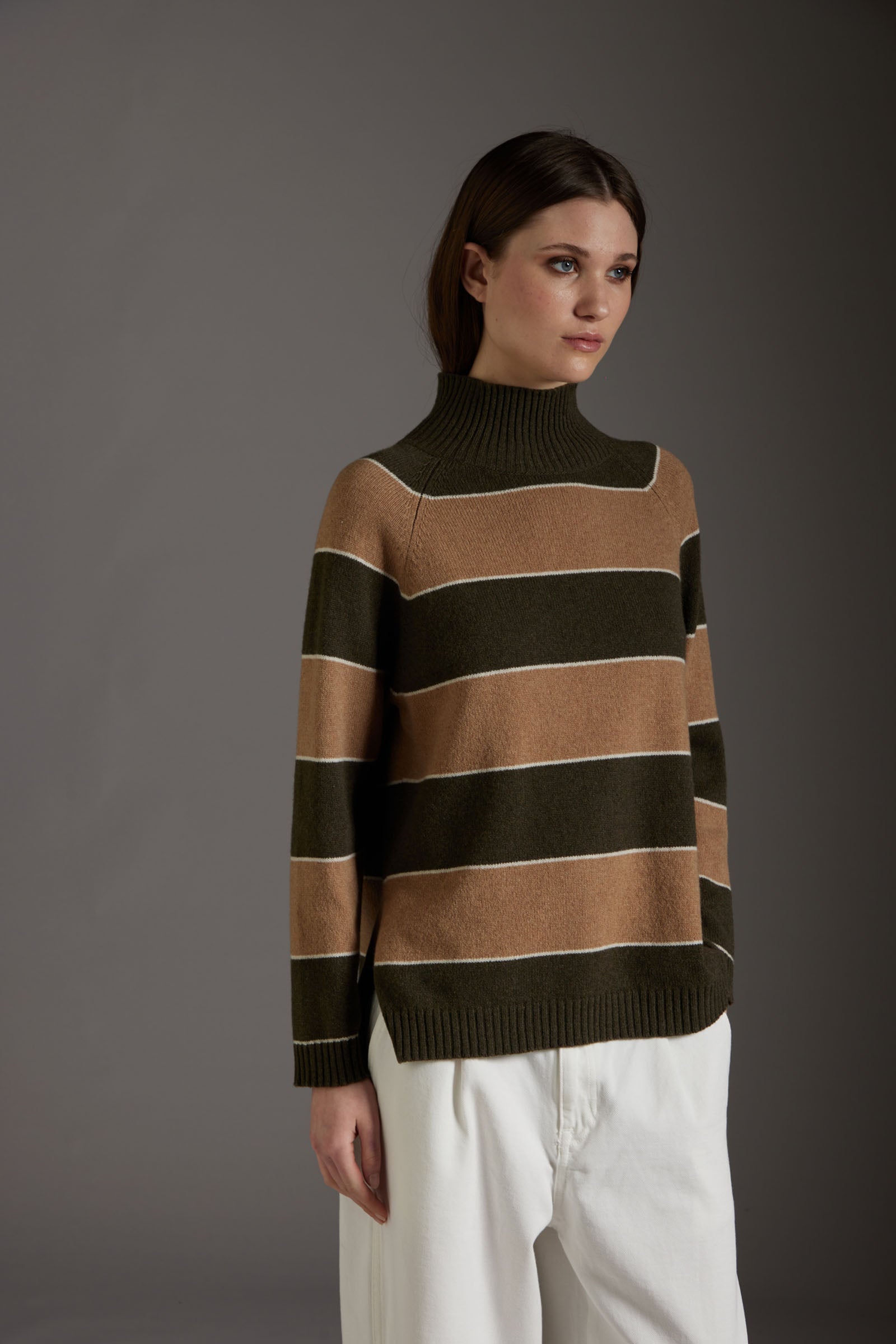 KANGRA Maglione Collo Alto Rigato in Lana e Cashmere